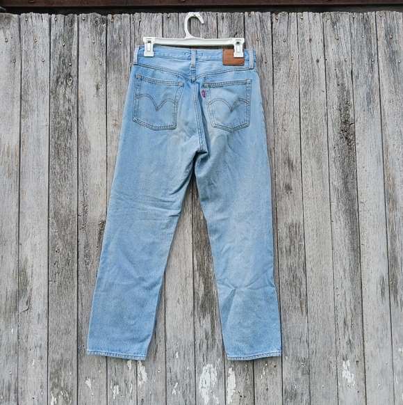 Levi's Wedgie Straight Leg Button Fly Blue Jeans Pants Women’s Size 26 - Picture 4 of 6